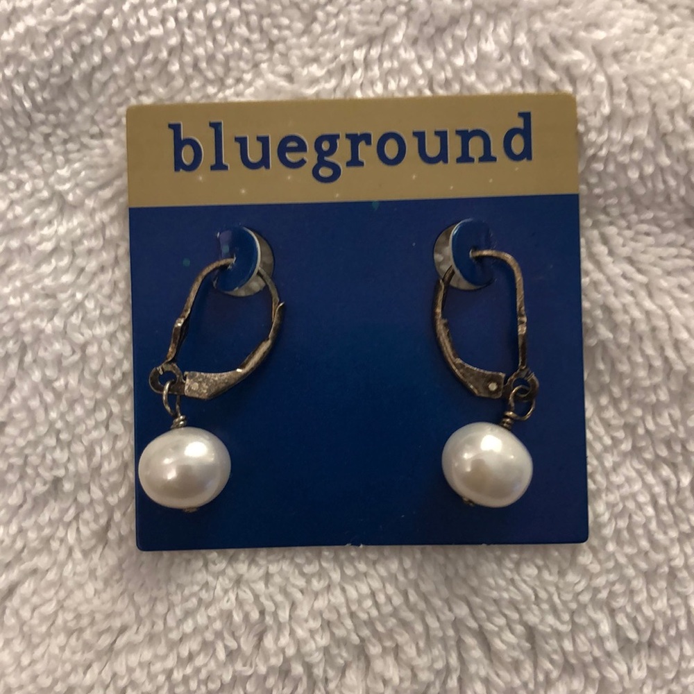 Blue ground Pearl Drop Earrings